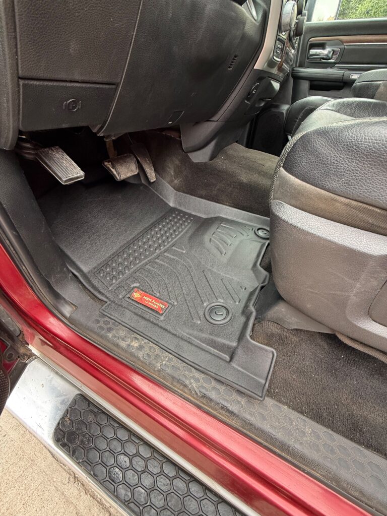 Pisos de calce perfecto Dodge Ram 1500 2016-2021